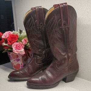 Vintage USA 🇺🇲 FRYE Deep Burgundy Leather Cowboy Boot (sz 6)